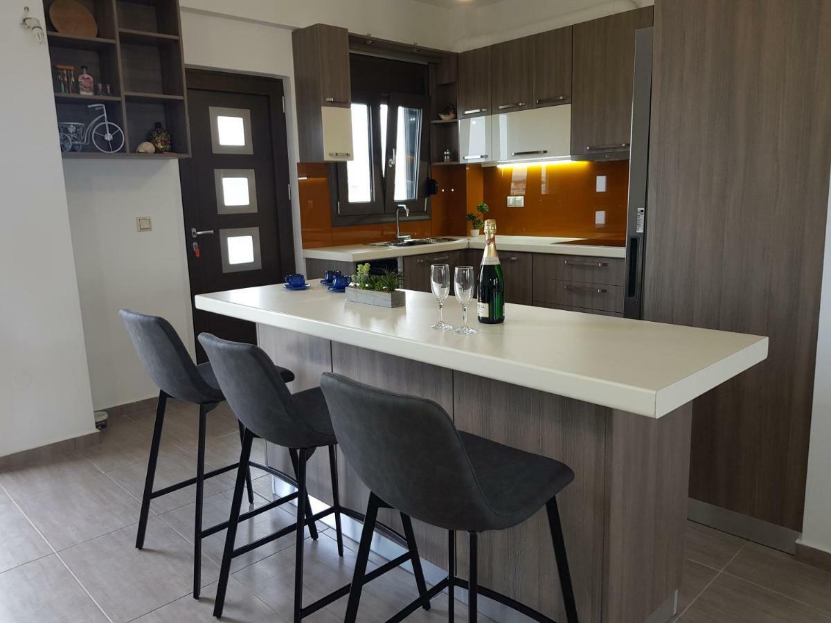קאטו דרטסו Angela Apartments מראה חיצוני תמונה