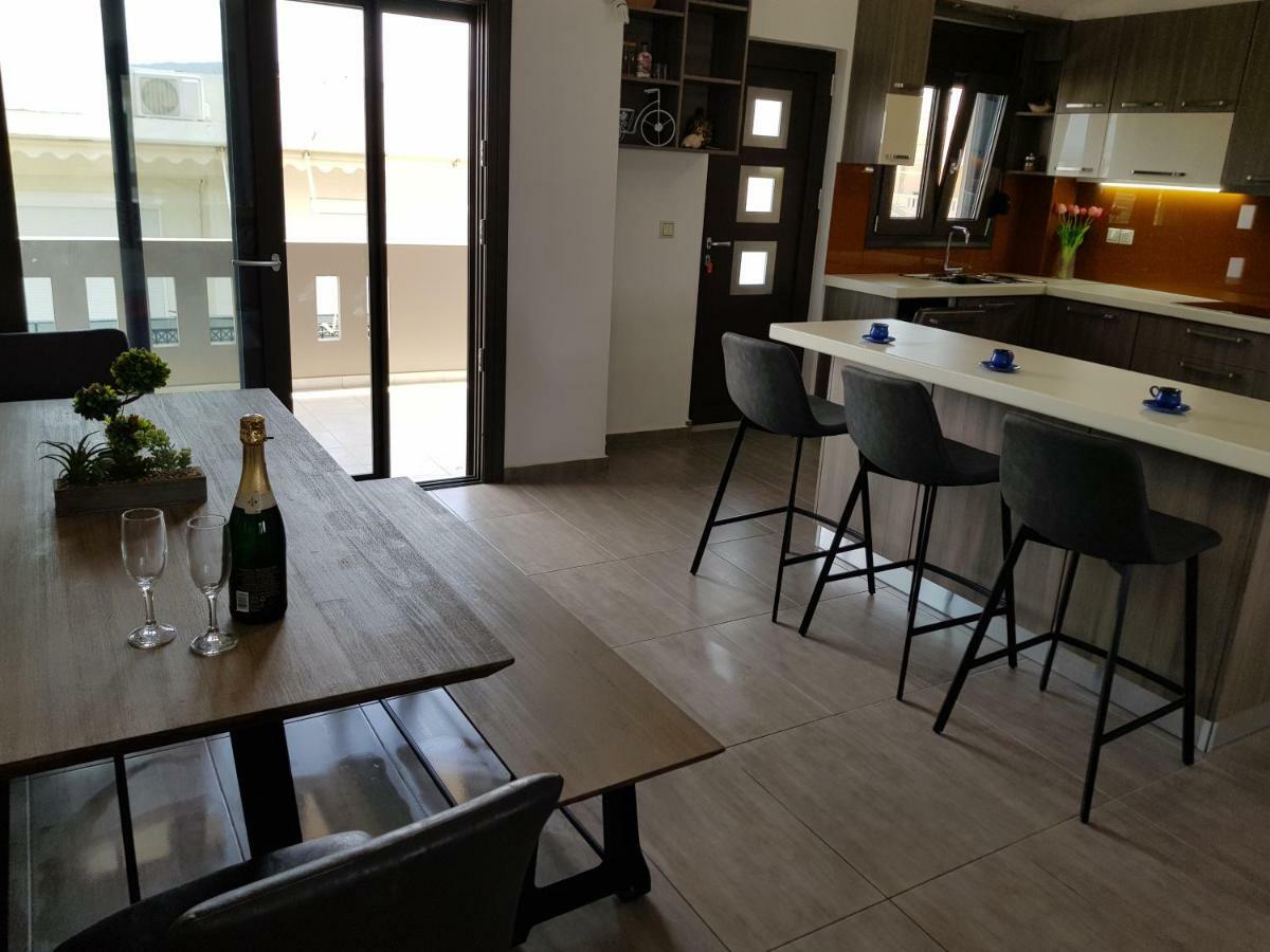 קאטו דרטסו Angela Apartments מראה חיצוני תמונה